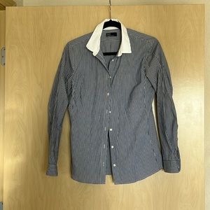 Women’s dress shirt